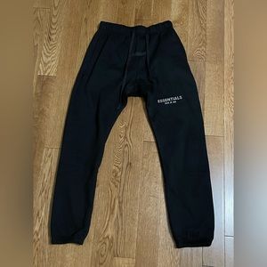 Fear of God Essentials Sweatpants